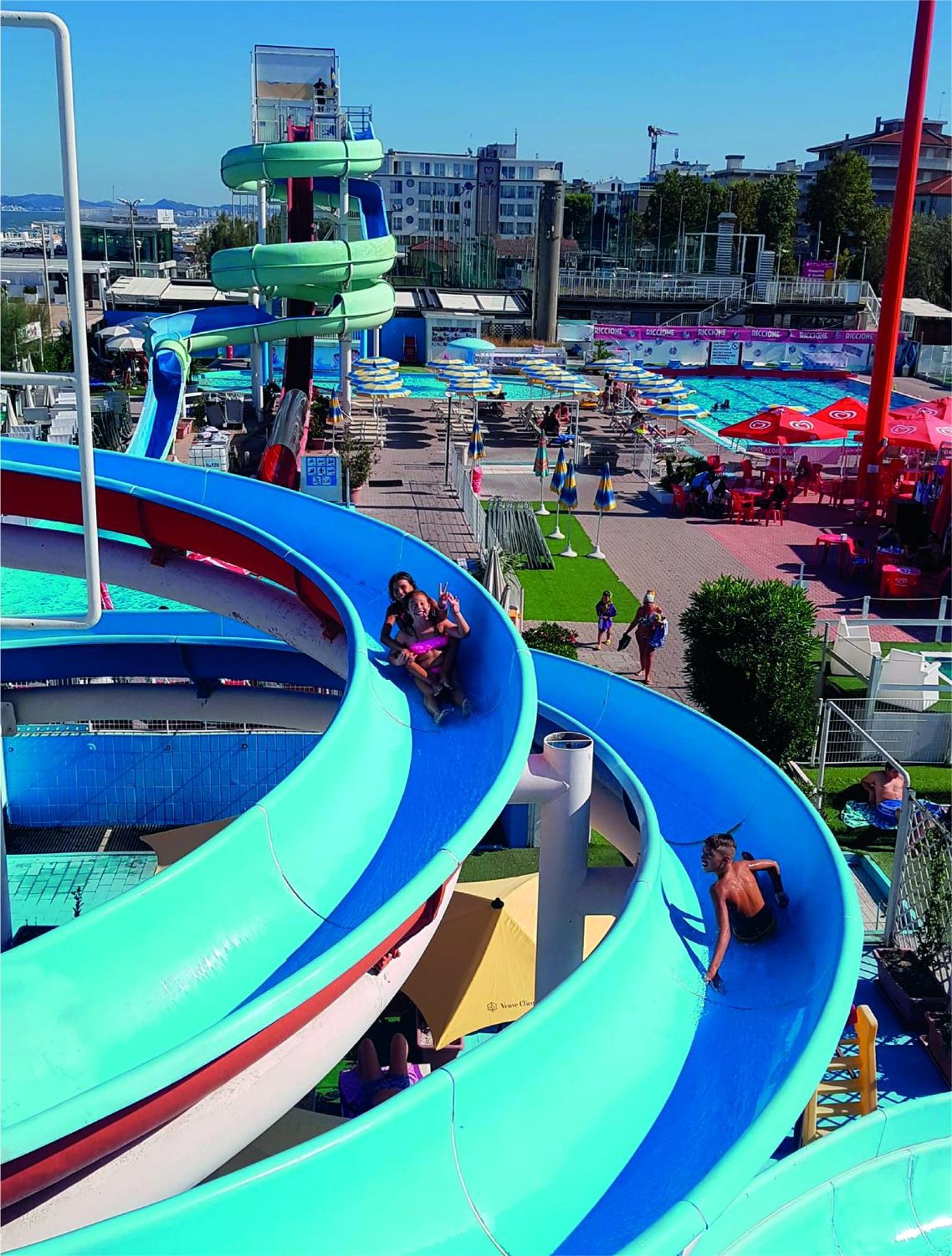 Hotel Giorg - Waterpark Included Rimini Buitenkant foto