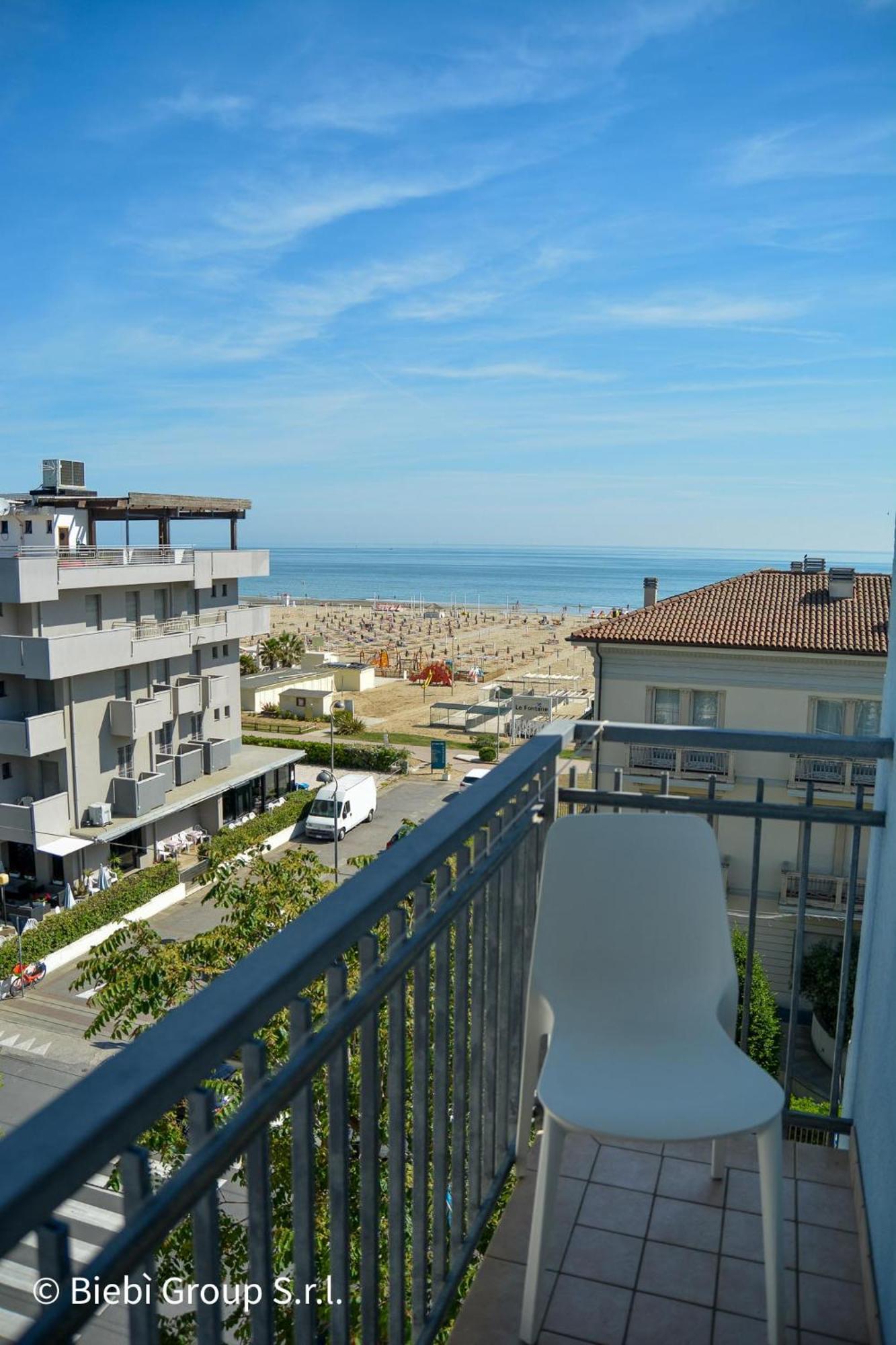 Hotel Giorg - Waterpark Included Rimini Buitenkant foto