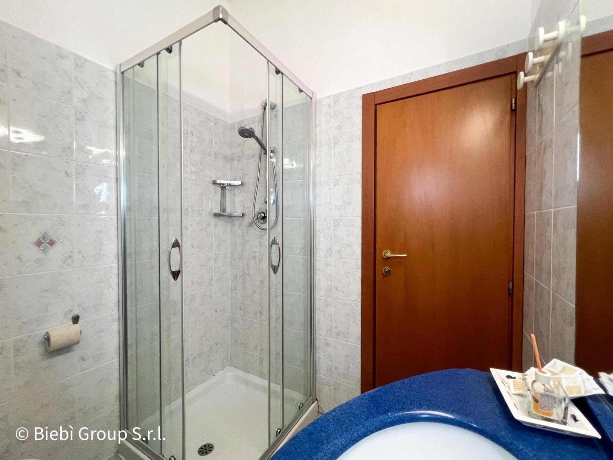 Hotel Giorg - Waterpark Included Rimini Buitenkant foto